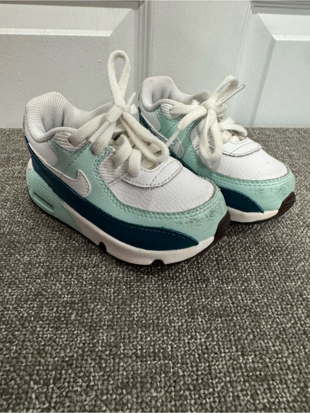 Nike Kids White and Teal Athletic Sneakers - Lightweight Comfort